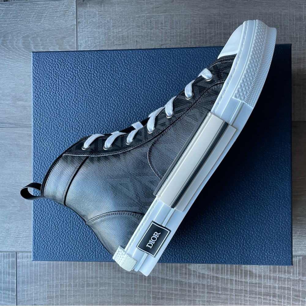Brand New Dior Sneakers - Picture 5 of 12